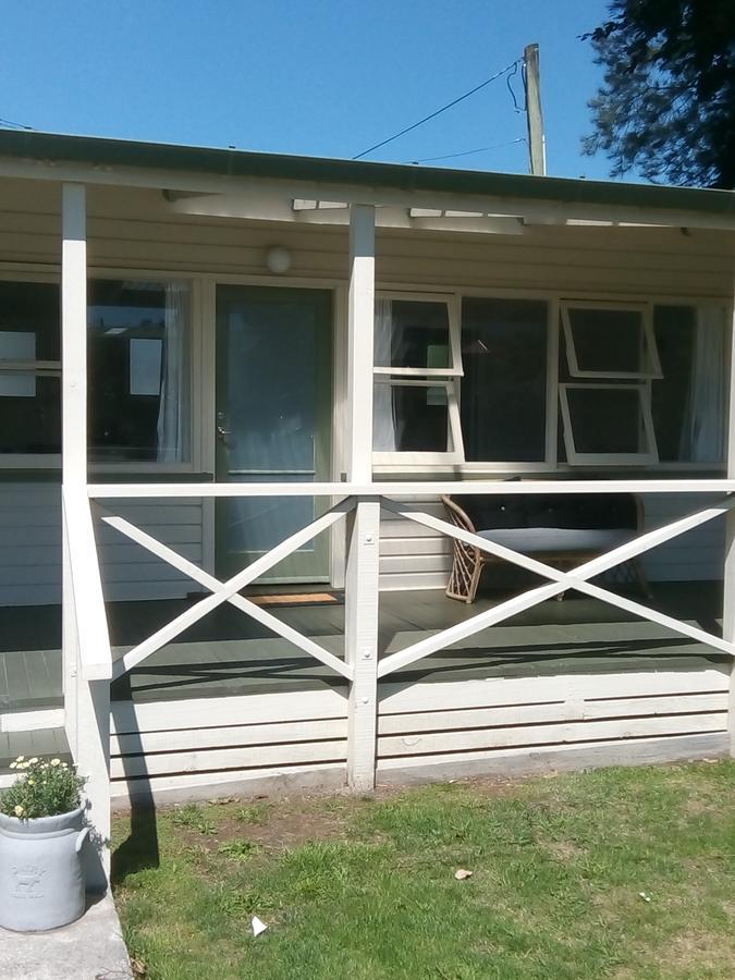 Featherston Motels And Camping Dış mekan fotoğraf